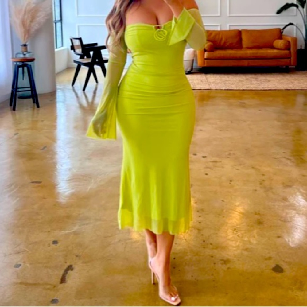 “Elia" Halter Midi Dress